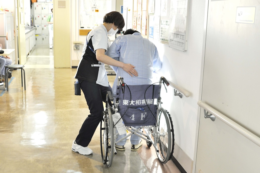 患者さまへのリハビリ